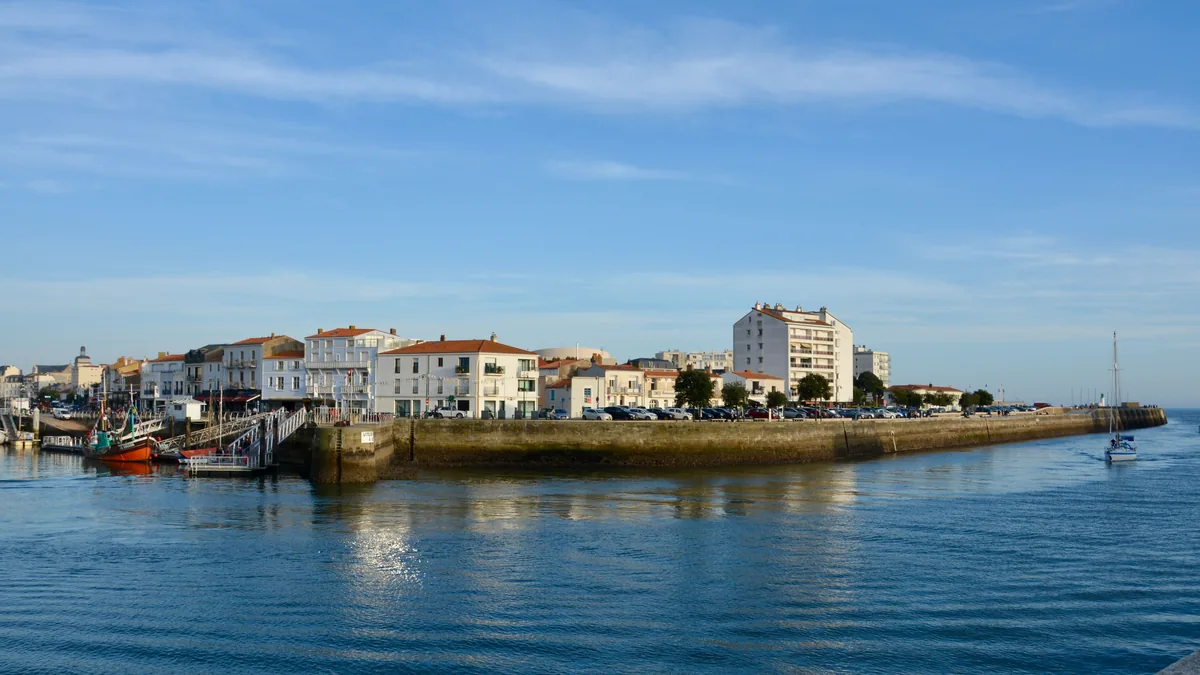 Port des Sables-d'Olonne vu depuis La Chaume